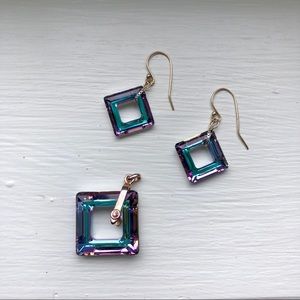 Crystal earrings & Pendant